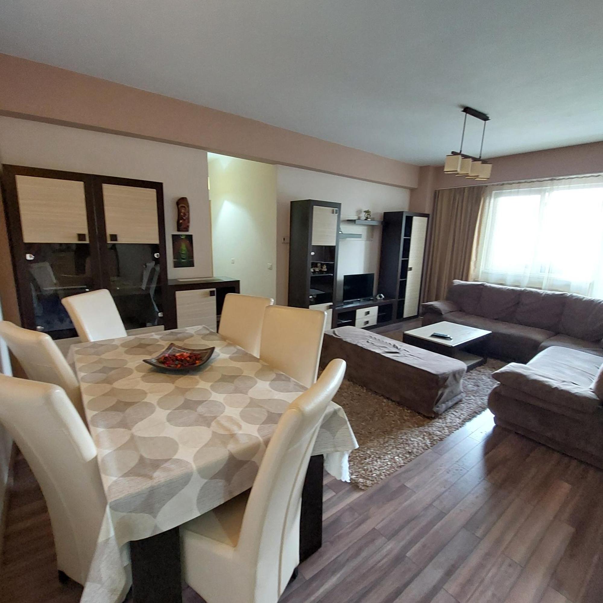 Apartament Very Big Bistriţa 外观 照片